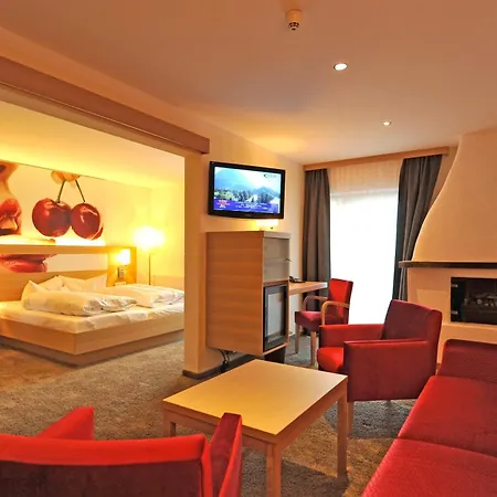 Geniesserhotel Alpin Gmbh 4*